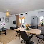 Casa Anna Premium 펜션 포레치